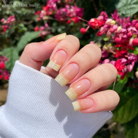 Base fortalecedora Dona nails | Unhas bonitas, Unhas grandes, Unha