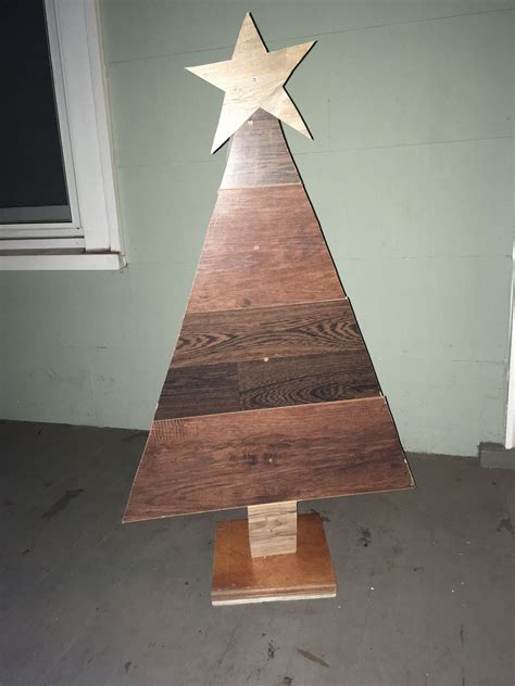Natural Oak | Laminate flooring, Wood christmas tree, Popular ...