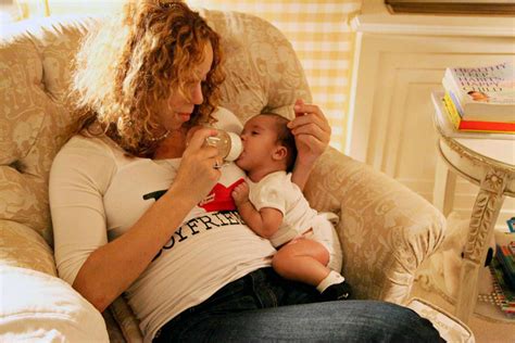 Mariah Carey on Battling Bipolar Disorder While Raising Her Twins