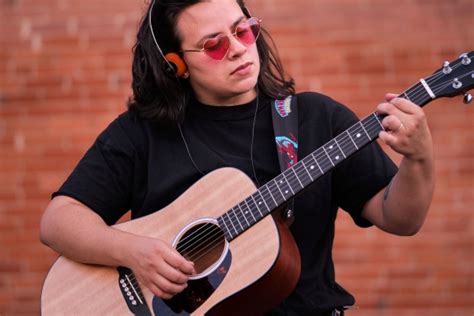 Qori revoluciona el indie pop con su introspectivo sencillo "Union ...