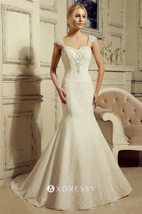 Lace Trumpet Wedding Dresses