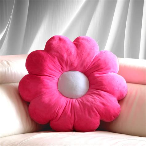 Amazon.com: Villa Glow Flower Pillow - Hot Pink Throw Pillows ...