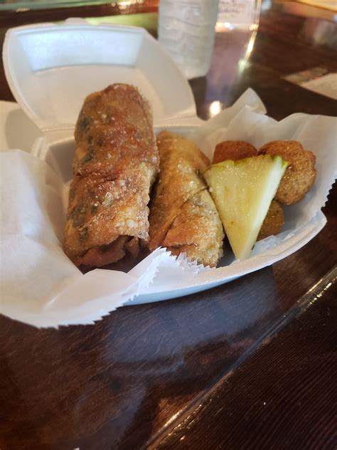 Restaurants near Tanger Outlets Charleston, North Charleston, SC ...