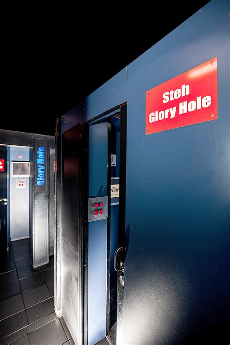 Josefines Eroticstore in Offenbach im Rhein-Main-Gebiet - Glory Hole