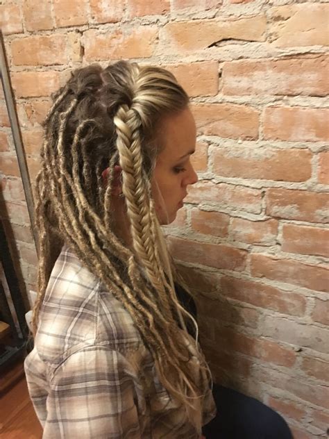 Partial dreads w fish bone braid