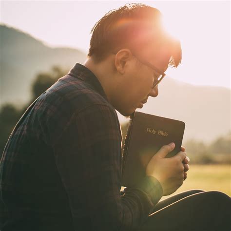 Is it a sin to eat meat on Friday during Lent? - Bible Wings