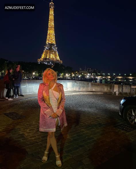 STEPANKA MATTO Feet - AZNudeFeet