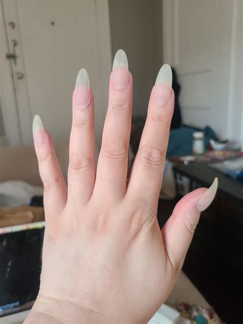 Hyper realistic nails? Guess which one ISN'T real! (polygel overlay ...