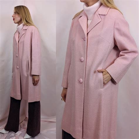 True vintage 1960s MOD pink wool coat. Made in... - Depop