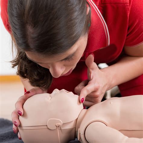 Baby CPR Techniques: Infant First Aid in Child Care - First Aid ...