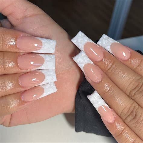 40 Latest White Tip Nail Ideas To Try In 2023! - alexie