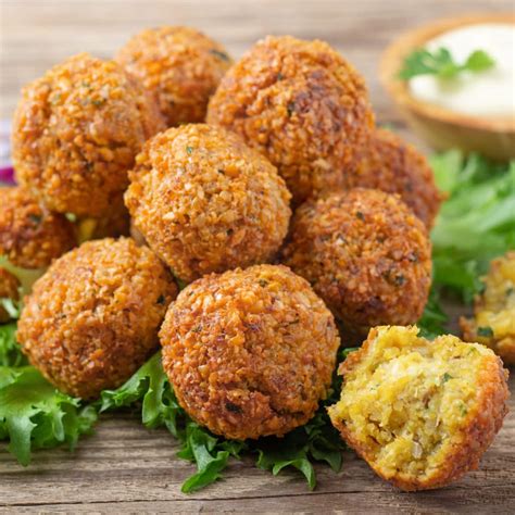 What is Falafel? (+ How to Make It) - Insanely Good