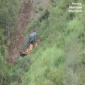 266K views · 3K reactions | Rescue the excavator stuck in the valley 31V | Heavy Machine Mechanic | Facebook