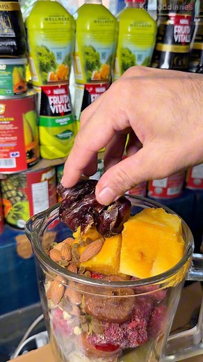 44M views · 621K reactions | This Summer Most Viral Shake with 20 Items Fresh & Dry Fruits | Char Mix Milk Shake | Madina Juice | Yakatoot Peshawar | Kp Food Diaries | Kp food diaries | Facebook