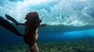 Dip it, dunk it, or drown it—just make sure to hit record first 🎬. Shoot for your share of $1,000,000 by submitting your wettest, unedited #GoProHERO10 Black clips to the #GoProMillionDollarChallenge at GoPro.com/MDC. The last day to submit is December 1st, 2021 at 11:59pm PT—hop to it. Looking to get an early start on your holiday shopping? We got you covered. Score $200 savings on HERO10 Black Dual Battery Charger when you purchase a GoPro Subscription 👉 GoPro.com/HERO10Black #GoPro #HyperSm