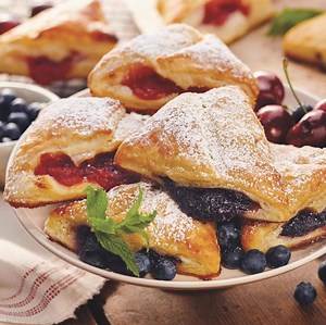 SAVE up to 25% off on our Daily Deals for Monday, December 17th! 🛍️ http://bit.ly/WFDOTD | Wolferman's Bakery