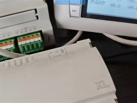 【专注工业冷水机组维修】更新了一条视频，快来围观！