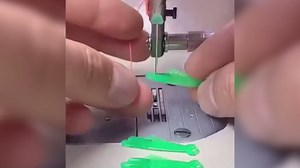 Fish Mouth Sewing Machine Needle Threader, Automatic Sewing Needle Threader Simple Needle Threader, 2024 Upgrade Loop Easy Selfthread Needle Quick Sewing Machine Threaders Tool 10PS (Green*10)