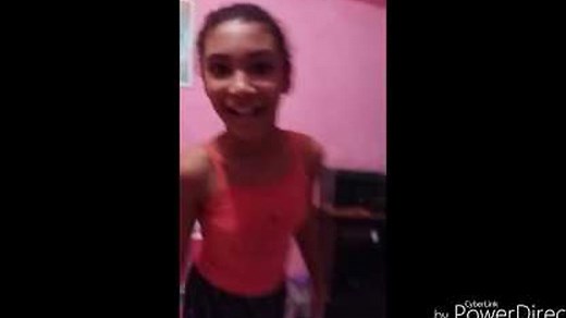 Dançando a música Catuaba - Vai embrazando...