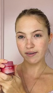 Bid adieu to chapped lips for good with this Kate and Lila Moss-approved lip mask currently part of Amazon's #PrimeDay offerings. http://vogue.cm/LdxHWBF | Vogue