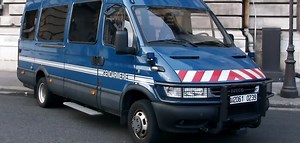 Un ado de 16 ans viole sa mère la croyant "consentante"
