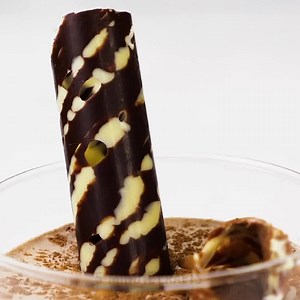 280K views · 1K shares | Awesome chocolate hacks and ideas.  | 5-Minute Crafts Teens | Facebook