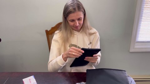 6400℉ Fireproof and Waterproof Money Bags 2pcs with Zipper,11''x6.3'' Fireproof Cash Bag with Zipper,Fireproof Wallet Envelope Safe Pouch Fireproof Bags for Cash Passports Keys Jewellery (Gray)