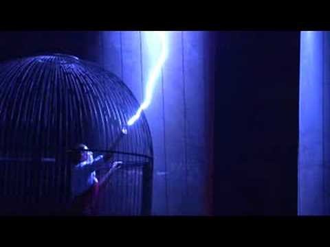 Theater of Electricity - World’s largest air-insulated Van de Graaff Generator