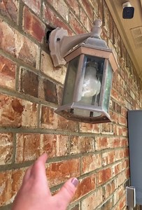 Hire a handyman for all those small fixes you’ve been avoiding. Find handymen near you on Thumbtack. | Thumbtack