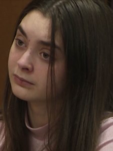 El momento en que el choque dejó de ser solo una tragedia y se convirtió en evidencia. El documental 'El choque', ya está disponible en Netflix. #Documental #Accidente #Adolescentes #TrueCrime #Peliculas #Netflix #Paratii