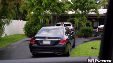 Sidney Paige Stepmother Pov (Kylie Amour)