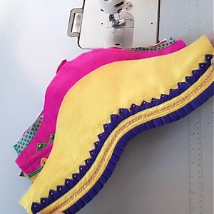 151K views · 751 shares | 25 latest and beautiful hand designs. #diy #women #womenwear #stitch #handdesigns #diyideas #womenclothing | Blouse Designing | Facebook