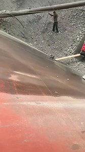 29K views · 402 reactions | Barge unloading 2800 tons of large iron ore | USA Machines Channel | Facebook