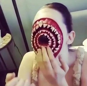 Hyperdontia is a condition that causes too many teeth to grow in your mouth. These extra teeth are sometimes called supernumerary teeth. They can grow anywhere in the curved areas where teeth attach to your jaw. You can have extra primary or permanent teeth with hyperdontia, but extra primary teeth are more common. | Howard Farran DDS, MBA