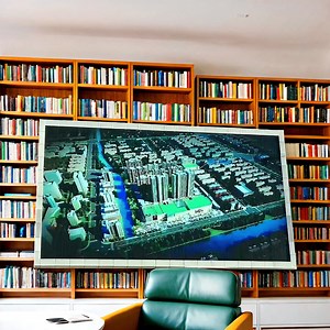 [Hot Item] Weatherproof IP65 Outdoor LED Display with Cardboard and Wooden Carton