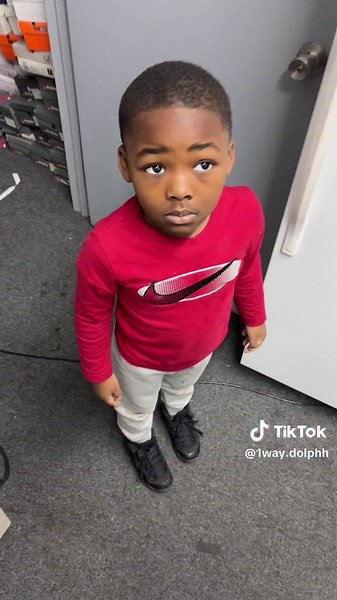 Hilarious Moment: Getting My Ass Out of the Fridge!