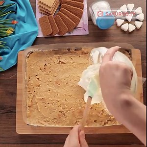 Prajitura fara coacere cu banane – e atat de simplu ca poate fi pregatit de oricine! Vezi aici rețeta completă =>http://savuros.info/recipe/prajitura-fara-coacere-cu-banane-e-atat-de-simplu-ca-poate-fi-pregatit-de-oricine/ | Savuros.TV