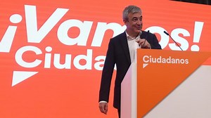 Garicano se alinea con Valls y se abre a "votar a Colau" para "evitar un resultado aún peor"