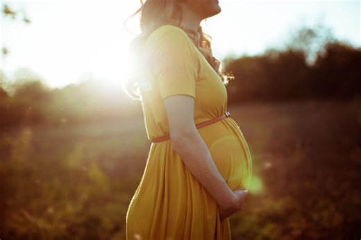 Which season is most ideal for being pregnant? See what the mothers say - The Weather Network