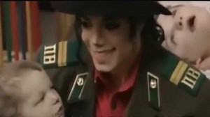 迈克尔杰克逊生命的最后两分钟，视频被曝光，是经历了什么呢！