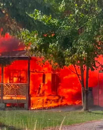NEWS TIPS: Thank you to everyone who sent me the videos and pictures of the trailer fire at a Pigeon Lake trailer park. Kawartha Lakes fire department has confirmed to the OPP the 3 trailers are currently on fire. Firefighters are on scene extinguishing the fires, no word on injuries. If you have pictures or video you can post it in the comments section, I understand there is very thick smoke that can be seen for some distance. UPDATE: Someone has told me the fire is at Pigeon Lake Camper's Reso