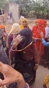 2.8K views · 168 reactions | #ladigueseychelles #ladiesfashion #meenageetlivesong | रामभजन आलूदा | Facebook