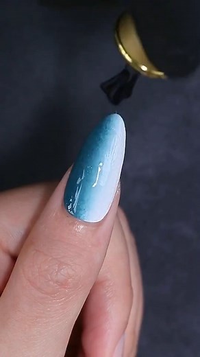 Sponge gradient nail.#nails #nailart #nail #fyp #foryoupage #naildesign | Nail Tips