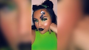 This playful 'Powerpuff' girl makeup is exactly what you need this Halloween