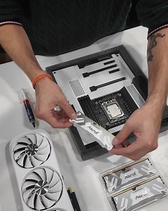 Tu es un pro de l’installation de RAM ? Si tu n’es pas sûr de toi à 100 %, regarde notre vidéo d’installation pour obtenir un bref résumé. 👌 #KingstonFURY | Kingston Technology