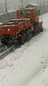 23K views · 319 reactions | Snow clearing machine cleared the snow from Handwara to Wadder. Road is clear for vehicular movements. | NEWS RAJWAR | Facebook