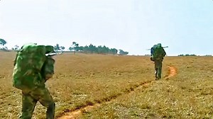 士兵突击03：新兵一人修路被团长赏识，团长要调配新兵到钢七连