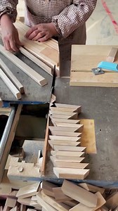 Random Gadgets on Reels