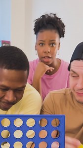 On voulait juste jouer à Puissance 4… maintenant c’est la guerre  | Hasbro Games French | Facebook