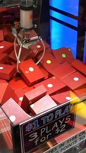 PS4 Mystery Box Claw Machine 🎁 | Carson Claws